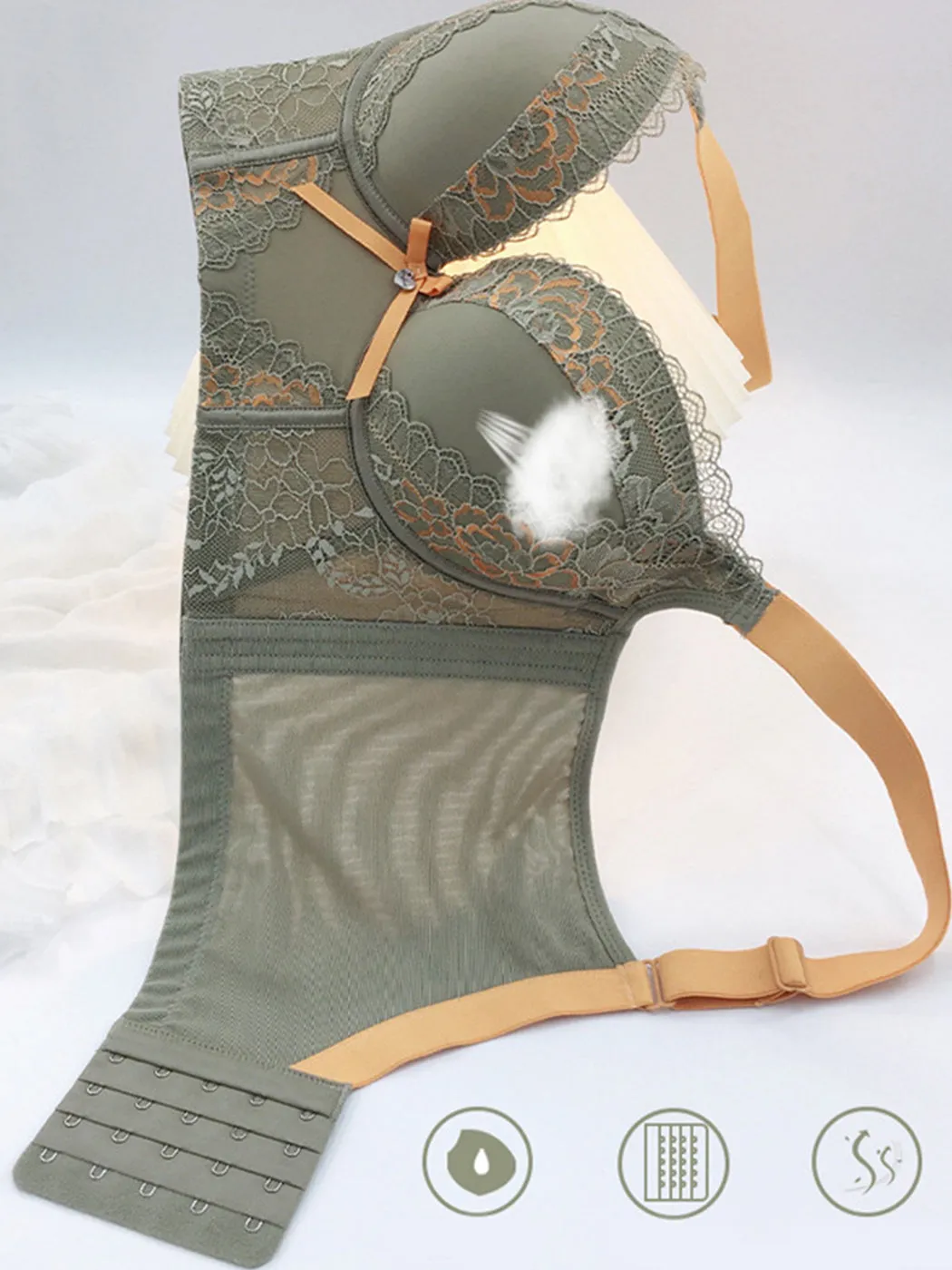 Heightened Side Support Push-up Underwire Bra