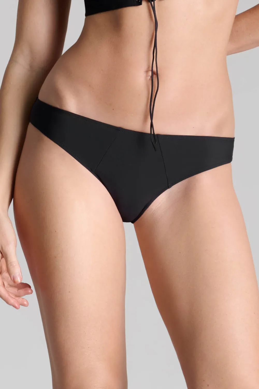 Nuit Infinie Open Brief