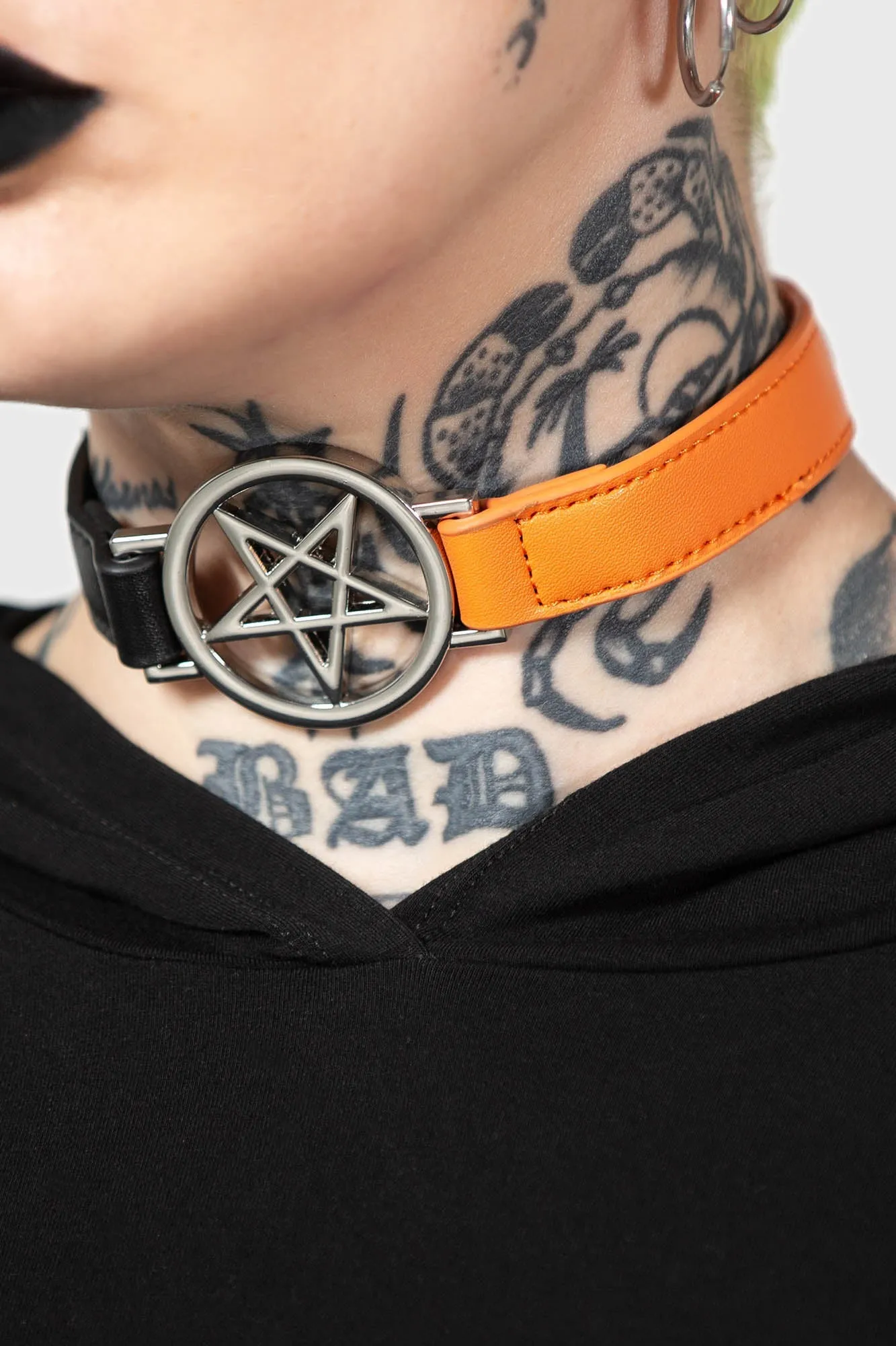 Penta Half Choker [BLACK/ORANGE]