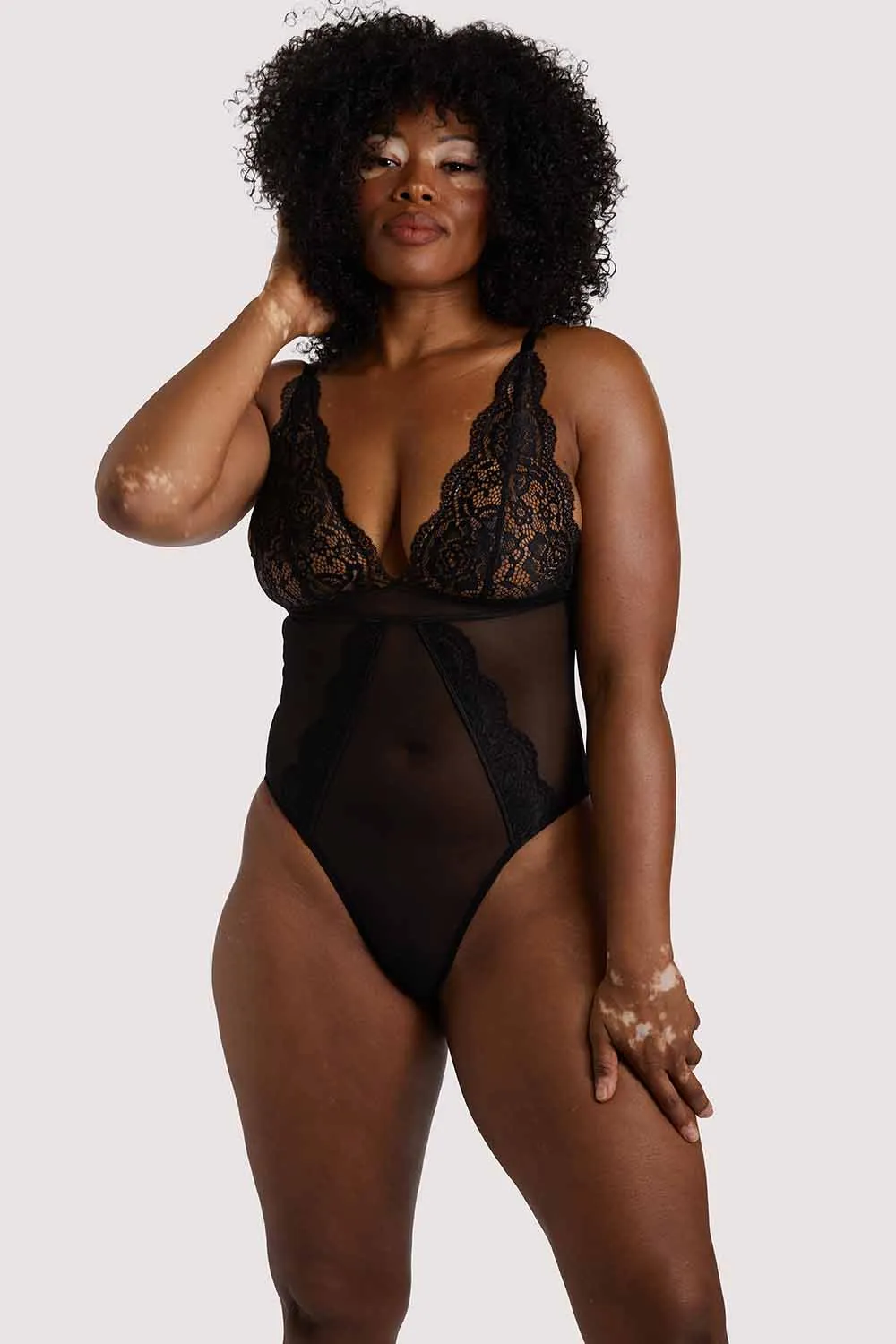 Tinar Black Lace Body