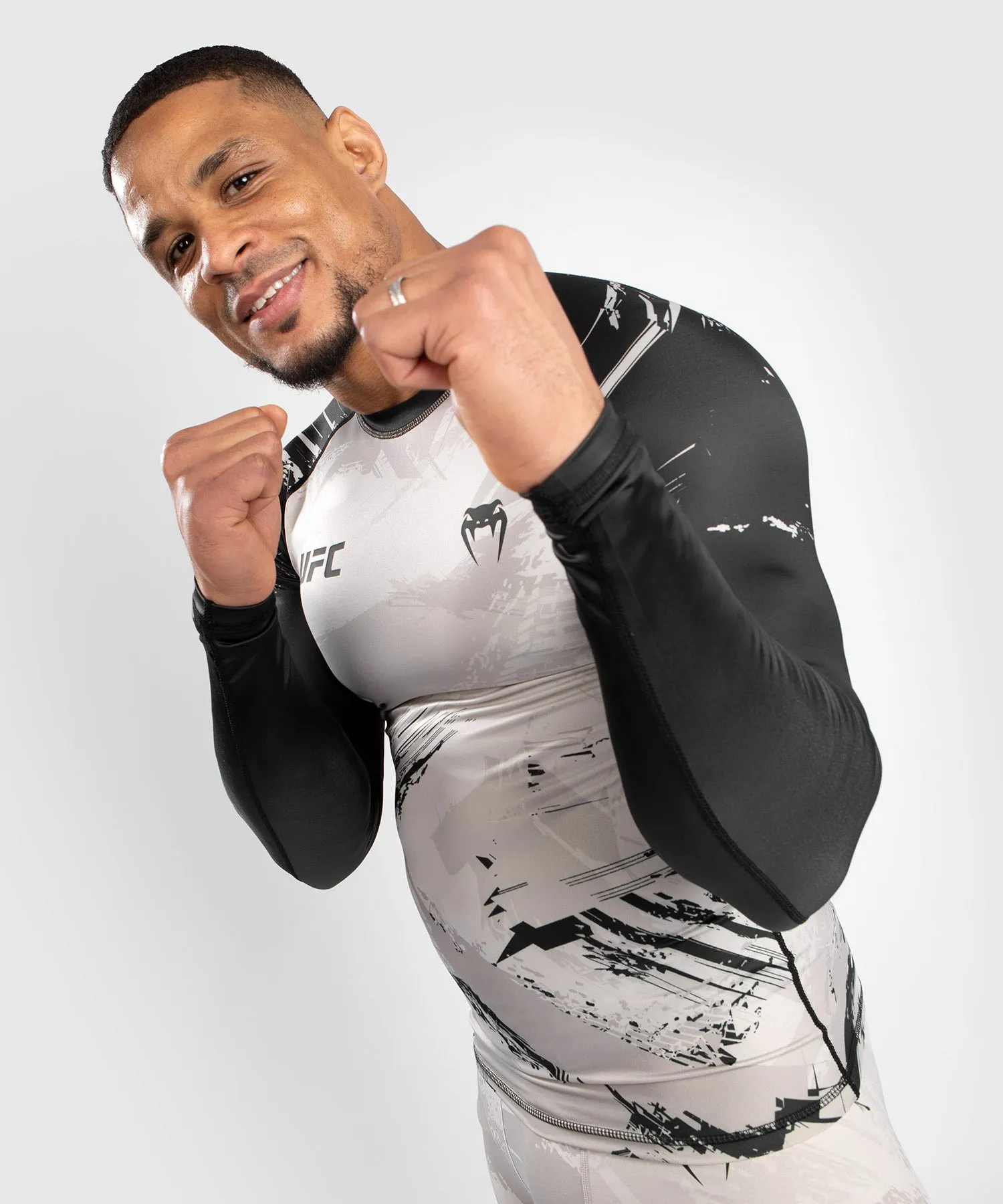 UFC Venum Authentic Fight Week Men’s 2.0 Performance Long Sleeve Rash Guard - Sand/Black