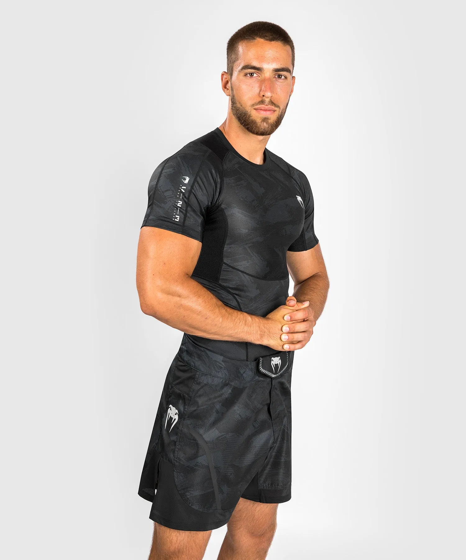 Venum Electron 3.0 Rashguard - Short Sleeves - Black