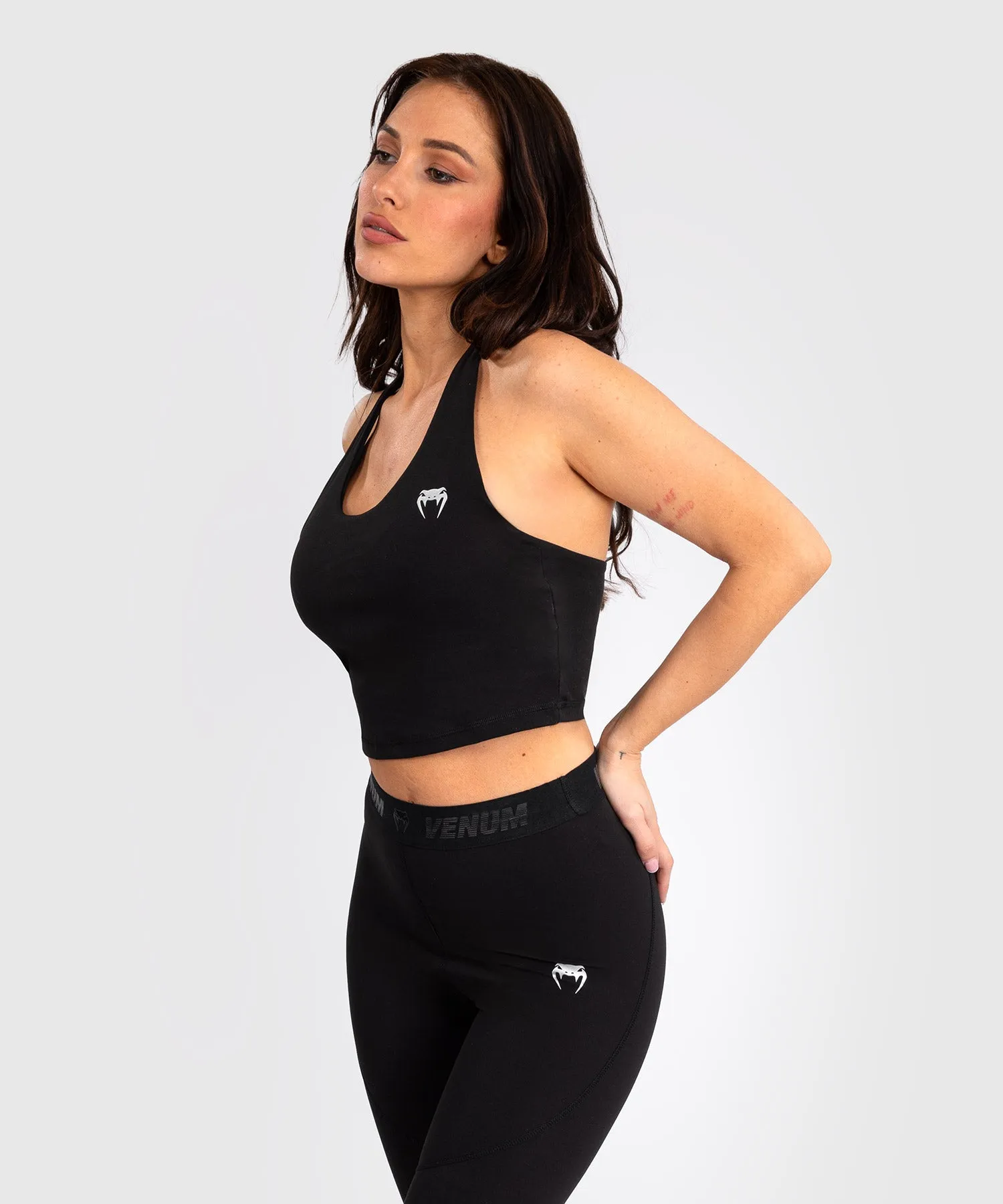 Venum Elevate Women Long Sports Bra - Black