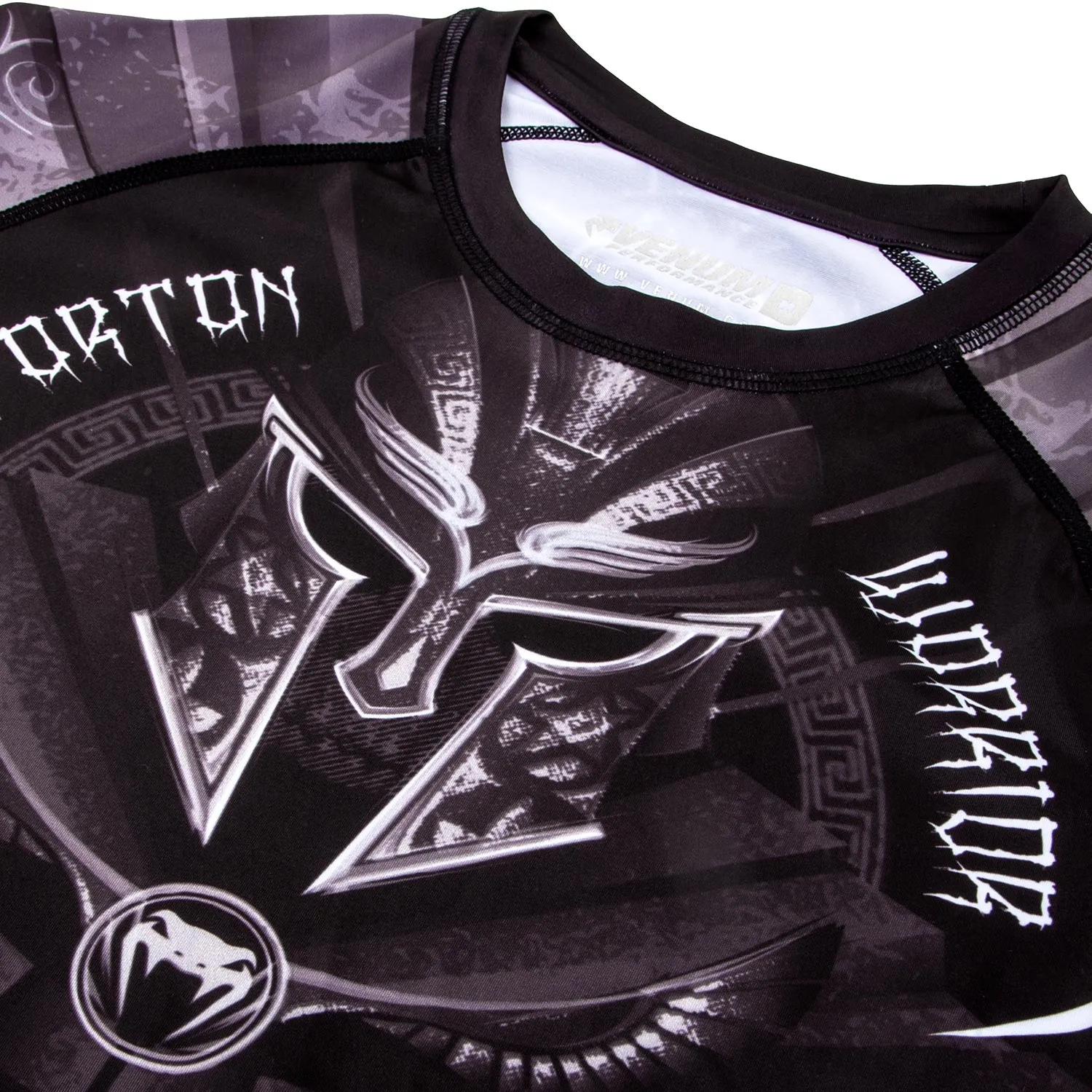 Venum Gladiator 3.0 Rashguard - Black/White - Short Sleeves