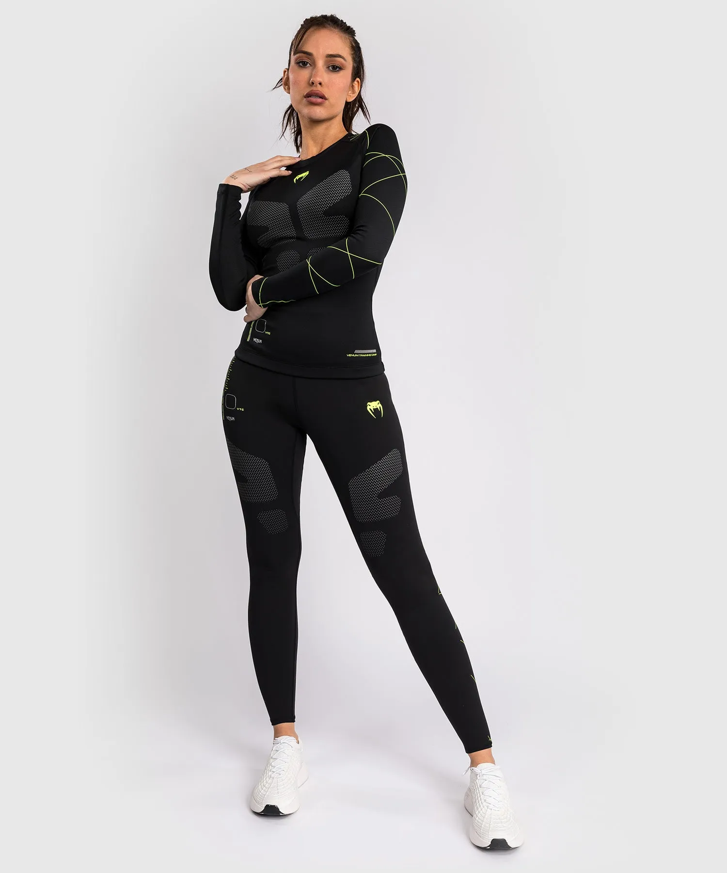 Venum Training Camp 4.0 Long Sleeve Rashguard - Black/Neon Green