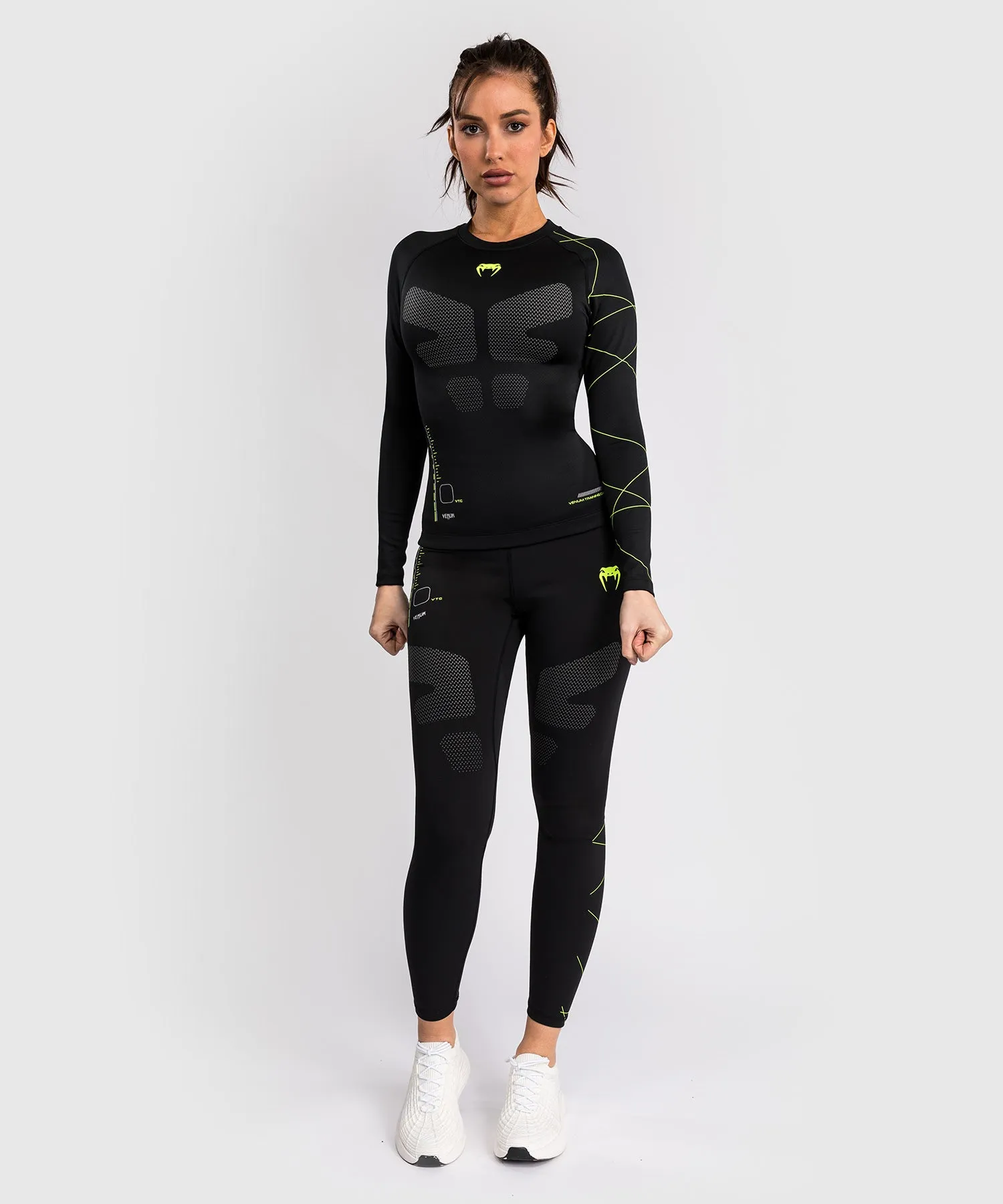 Venum Training Camp 4.0 Long Sleeve Rashguard - Black/Neon Green